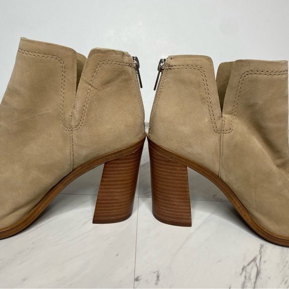 Vince Camuto Welland Tan Suede Bootie 9 1/2 M - Picture 8 of 16